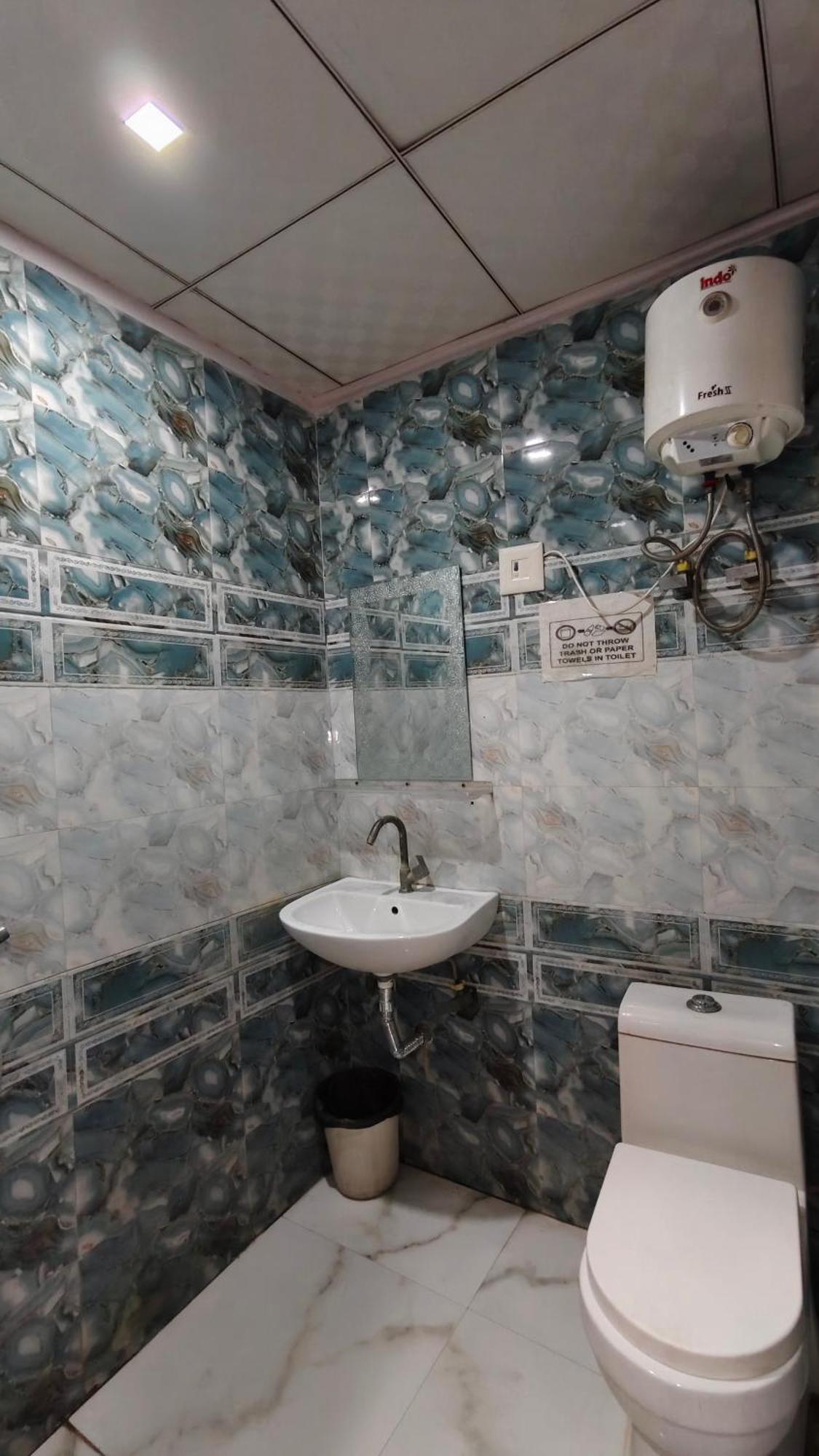 Rajdhani Guest House Faridabad Exterior foto
